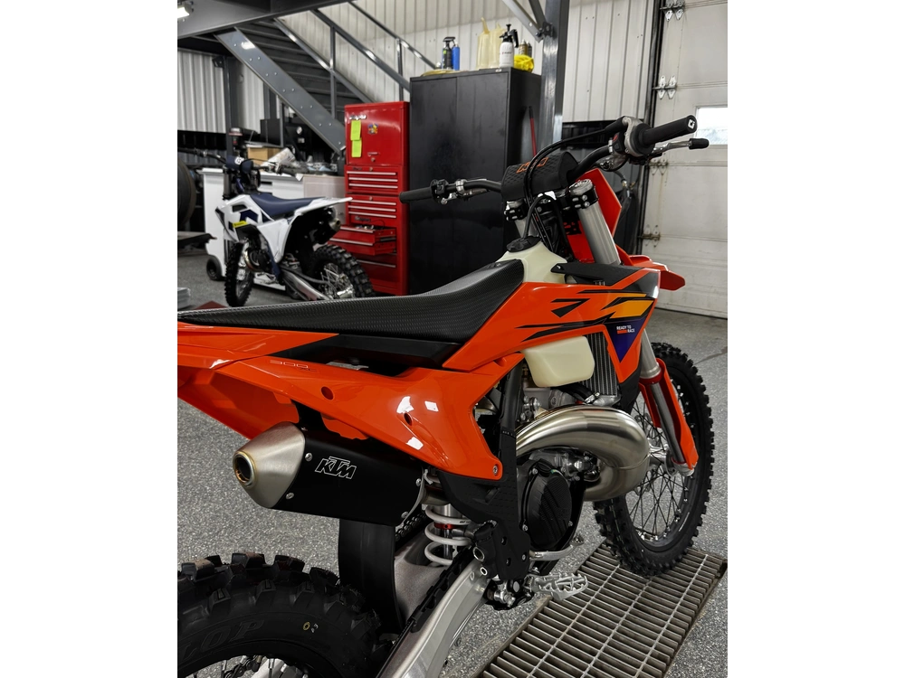 Ktm 300 Xc 2026 alt