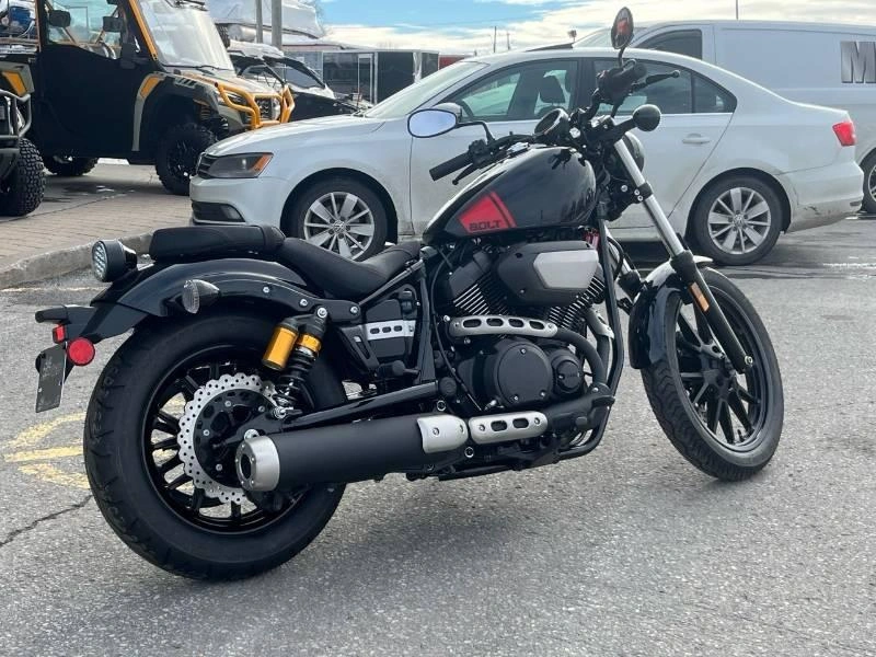 Yamaha Bolt R-spec 2025 alt