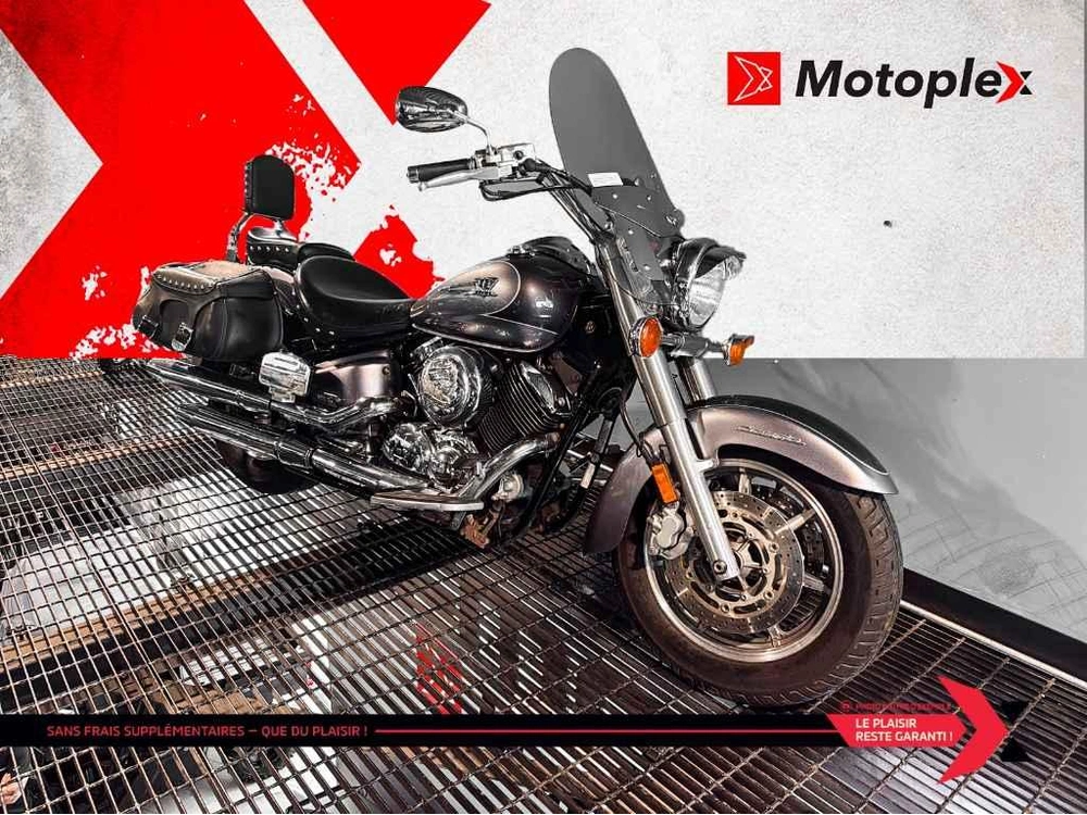 Yamaha V-star 1100 Xvs1100 2004 alt