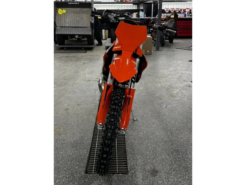 2026 KTM 300 XC thumbnail 7