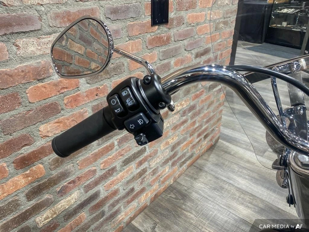 2023 Harley-davidson Flhcs - Heritage Classic alt