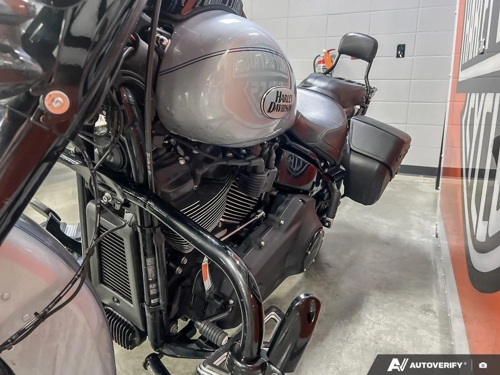 2024 Harley-davidson Flhcs - Heritage Classic