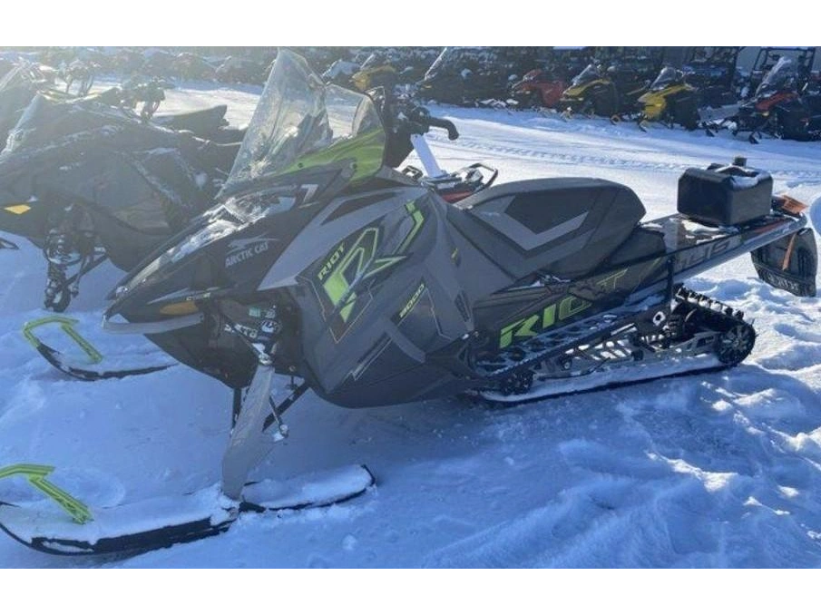 2021 Arctic Cat Riot 8000 146"/1.60" Ars Ii W/qs3 Shocks Charcoal alt