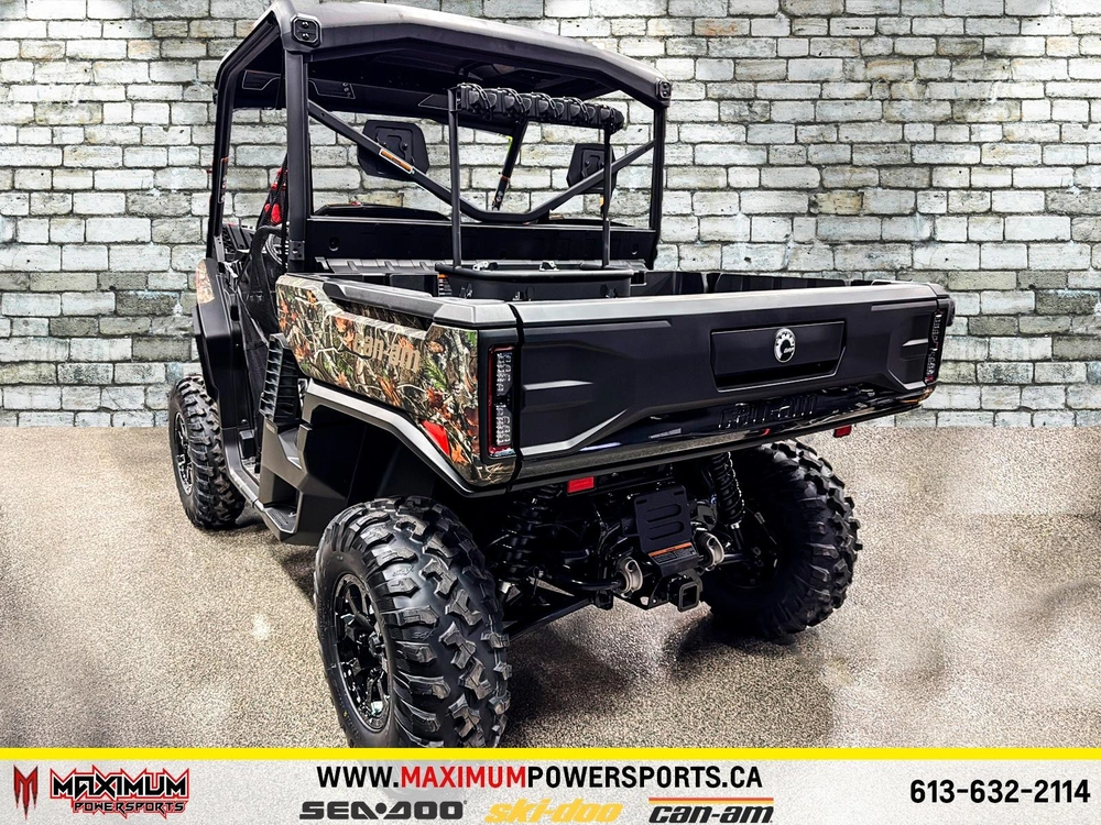 Can-am Defender Xt Hd11 W/10.25 Infotainment 2026 alt