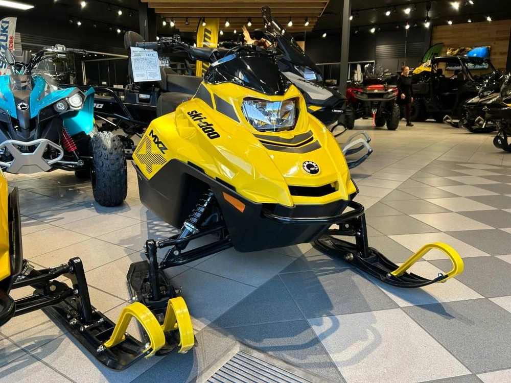 Ski-doo Mxz 200 2026 alt