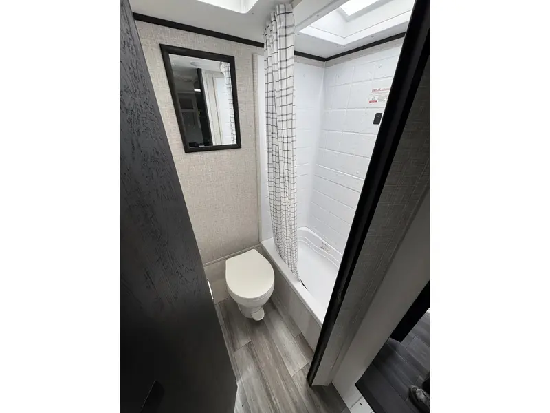 2024 Jayco WHITE HAWK ULTRA LITE 195RB thumbnail 7