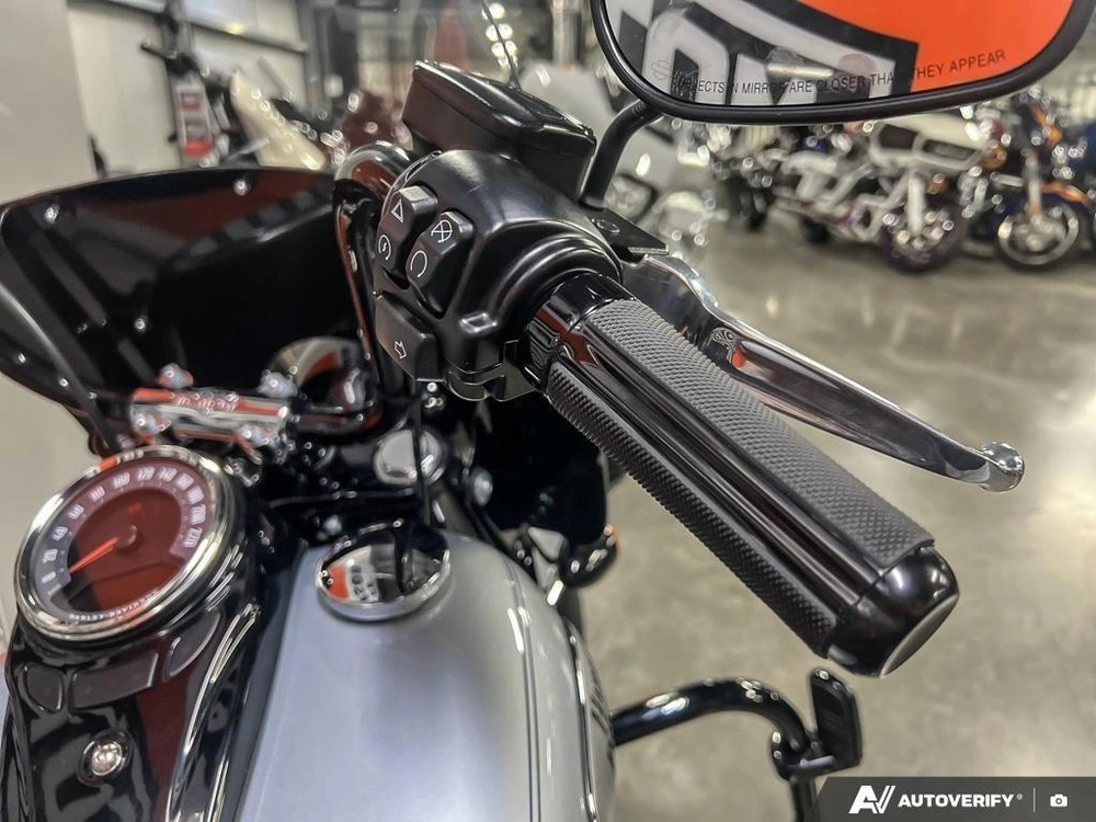 2024 Harley-davidson Flhcs - Heritage Classic alt