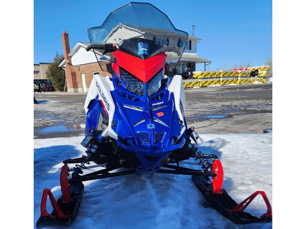 2022 Polaris Xcr850 alt