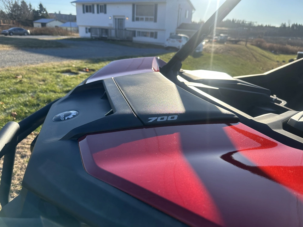 2026 Can-am Commander Xt 700 alt