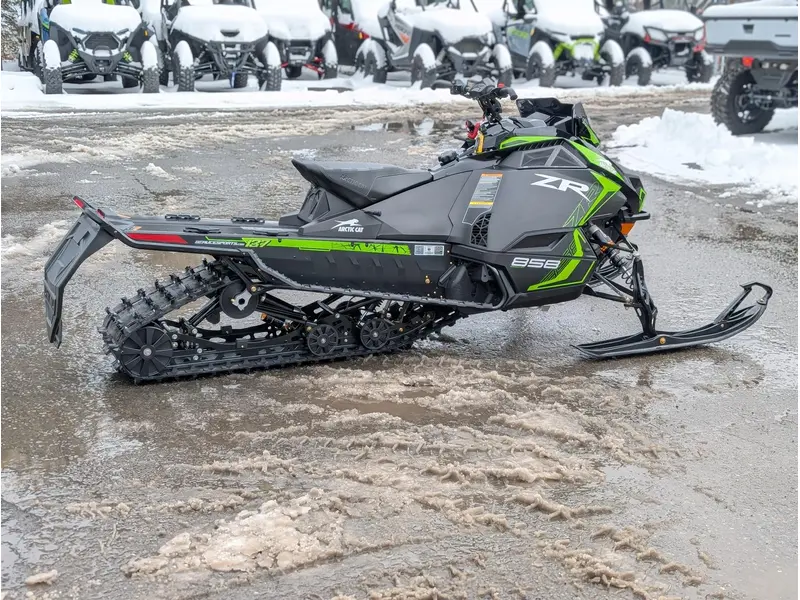 2026 Arctic Cat ZR 858 137 SP ES CN GRN G8 DISPLAY | ⚡ Comparable Polaris Indy XR & Ski-Doo MXZ XRS ⚡ |