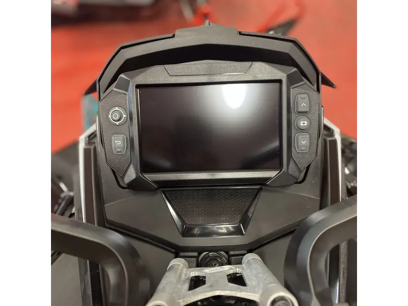 2025 Polaris PATRIOT 9R SWITCHBACK ASSAULT 146