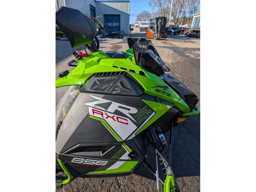 2026 Arctic Cat Zr 858 137 Rxc Es Us Grn | ⚡ Comparable Polaris Indy Xr & Ski-doo Mxz Xrs ⚡ | alt