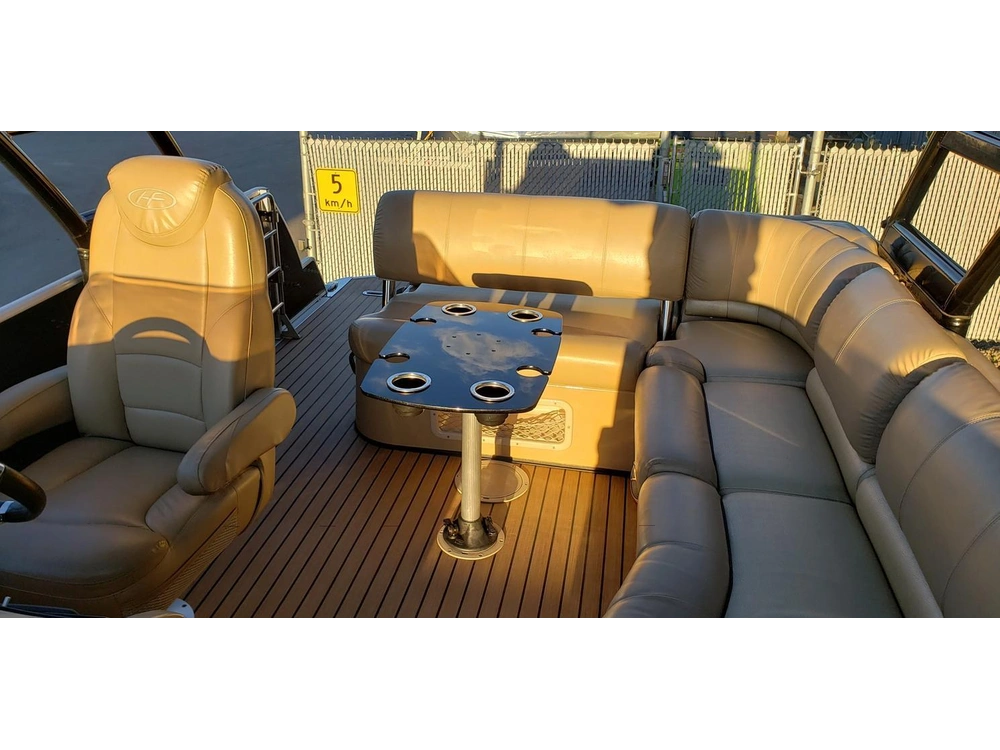 Harris Grand Mariner 250 2015 alt