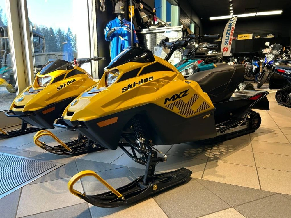 Ski-doo Mxz 200 2026 alt