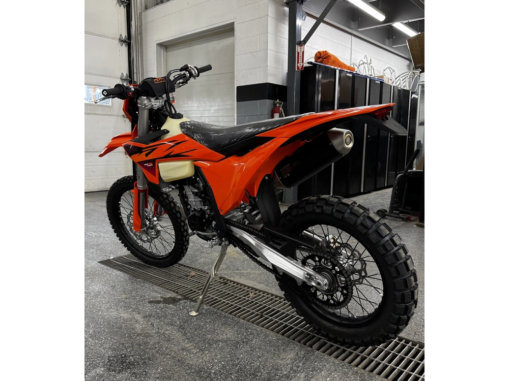 Ktm 500 Exc-f 2026 alt