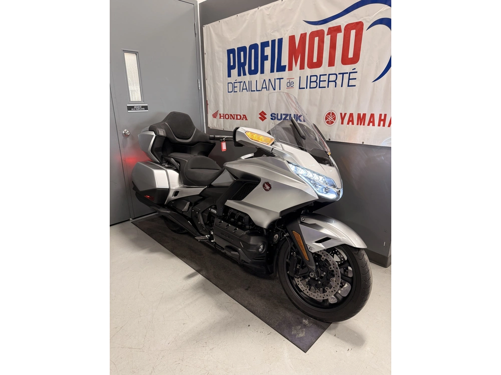 Honda Gold Wing Tour Dct Goldwing Tour Automatique Dct 2025 alt
