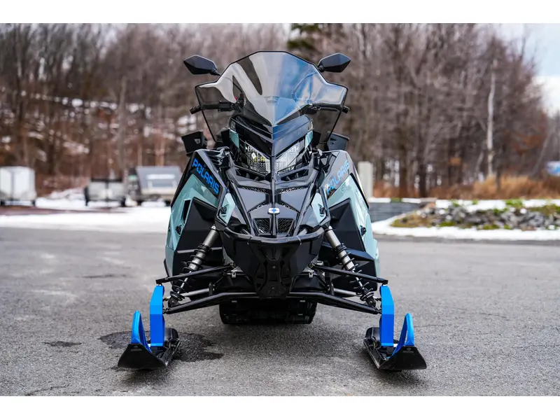 2026 Polaris 850 Titan Adventure Ultimate 155 1.8