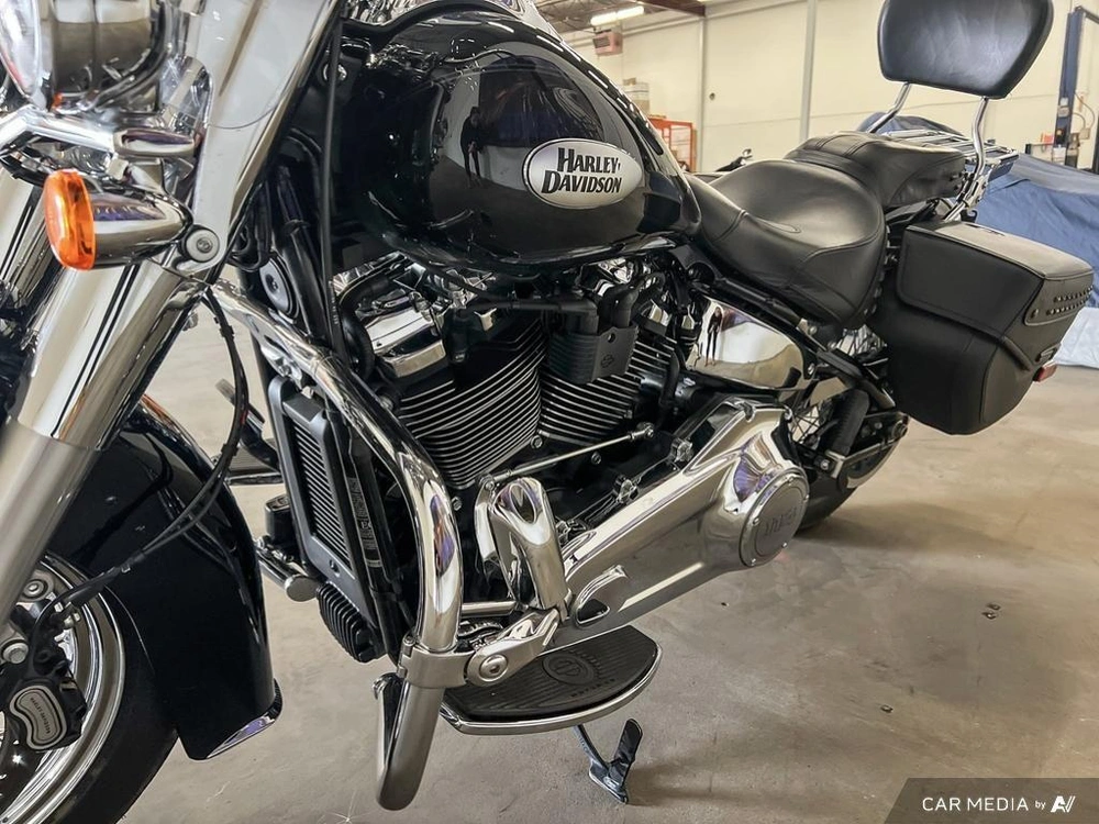 2024 Harley-davidson Flhcs Heritage Classic 114 alt