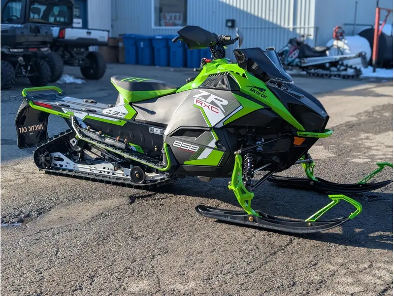 2026 Arctic Cat ZR 858 137 RXC ES US GRN | ⚡ Comparable Polaris Indy XR & Ski-Doo MXZ XRS ⚡ |