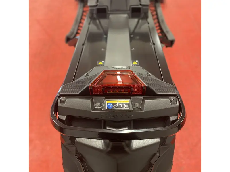 2025 Polaris PATRIOT 9R SWITCHBACK ASSAULT 146