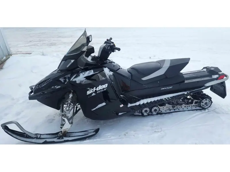 2012 Ski-Doo GSX SE 800R ETEC