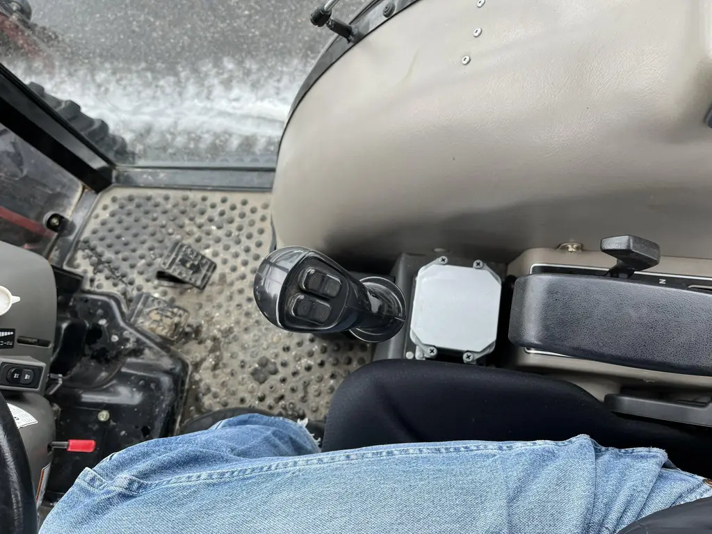 Mahindra 2555 HST 2016