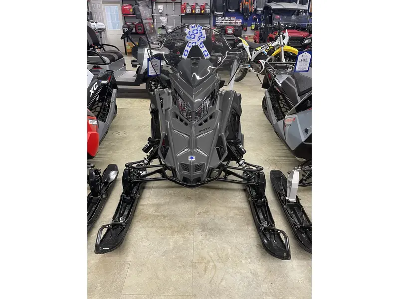2025 Polaris 2025 Polaris PROSTAR S4 INDY ADV 137