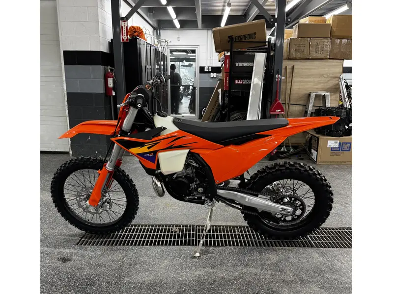 2026 KTM 300 XC