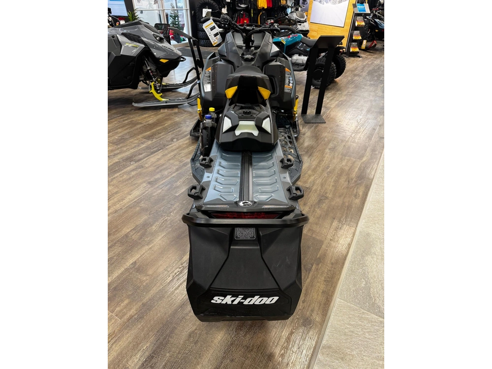 2026 Ski-doo Mxz X-rs W/ Comp Pkg 850 E-tec Turbo R Ripsaw Ii 2-ply 1.25" Shot W/ S-s W/ 10.25" Touch. alt
