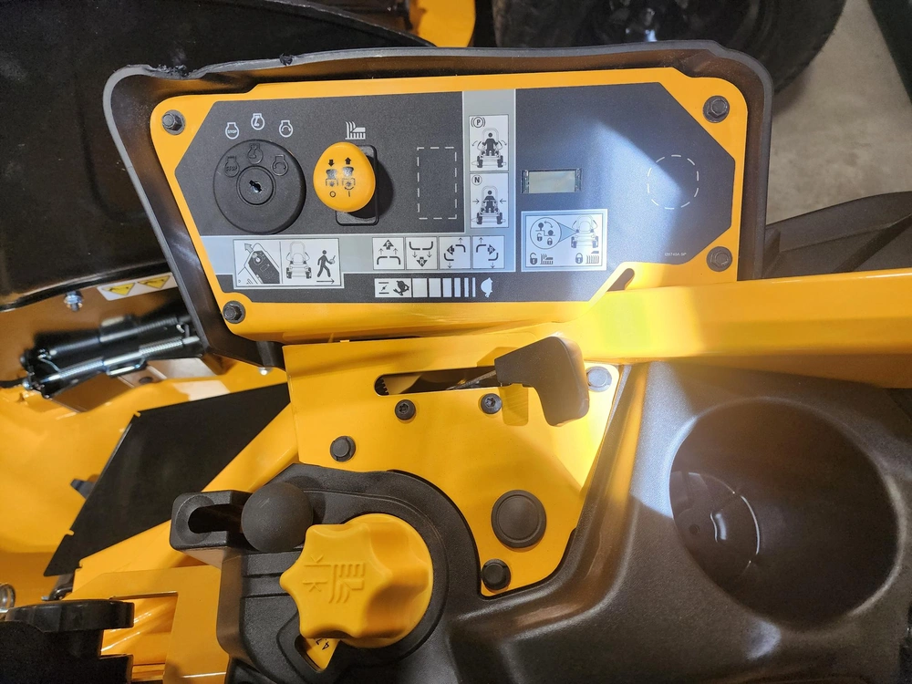 2025 Cub Cadet Ztx4 60 Ztx4 60 alt