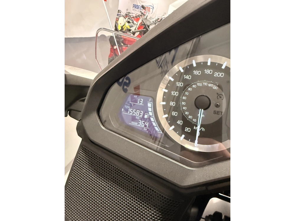 Honda Gold Wing Tour Dct Goldwing Tour Automatique Dct 2025 alt