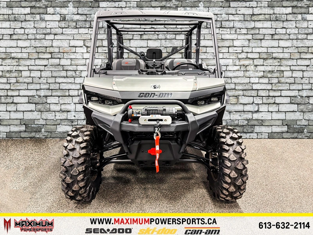 Can-am Defender Max X Mr Hd11 With Half Doors 2026 alt