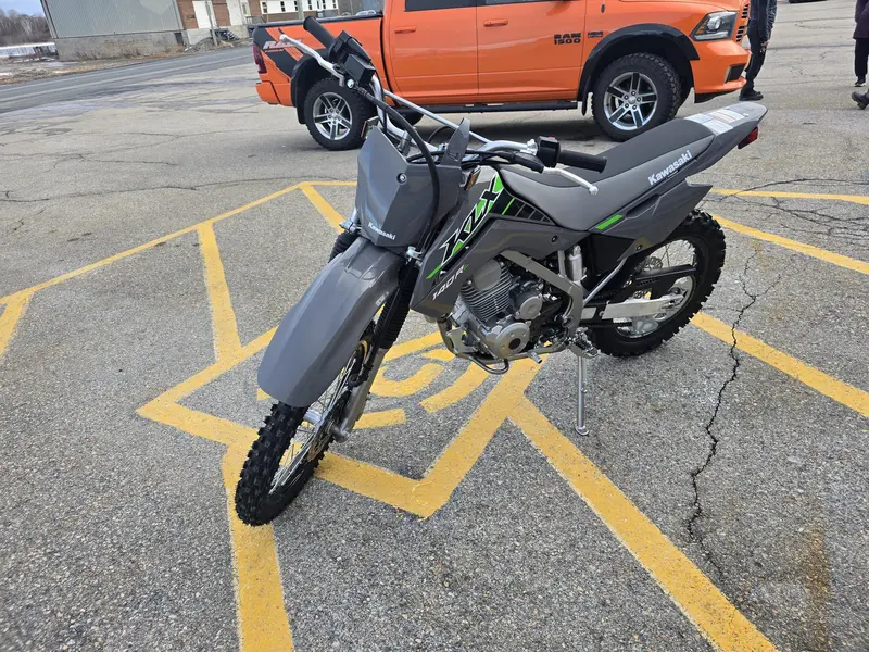 2025 Kawasaki KLX140RL thumbnail 8