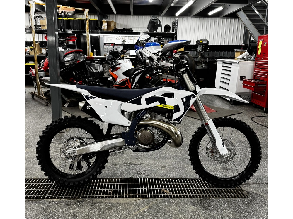 Husqvarna Tc 250 2026 alt