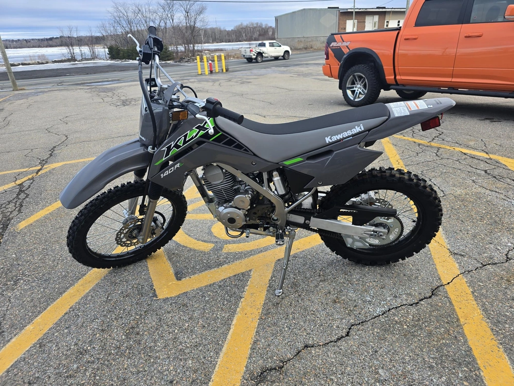 2025 Kawasaki Klx140rl alt