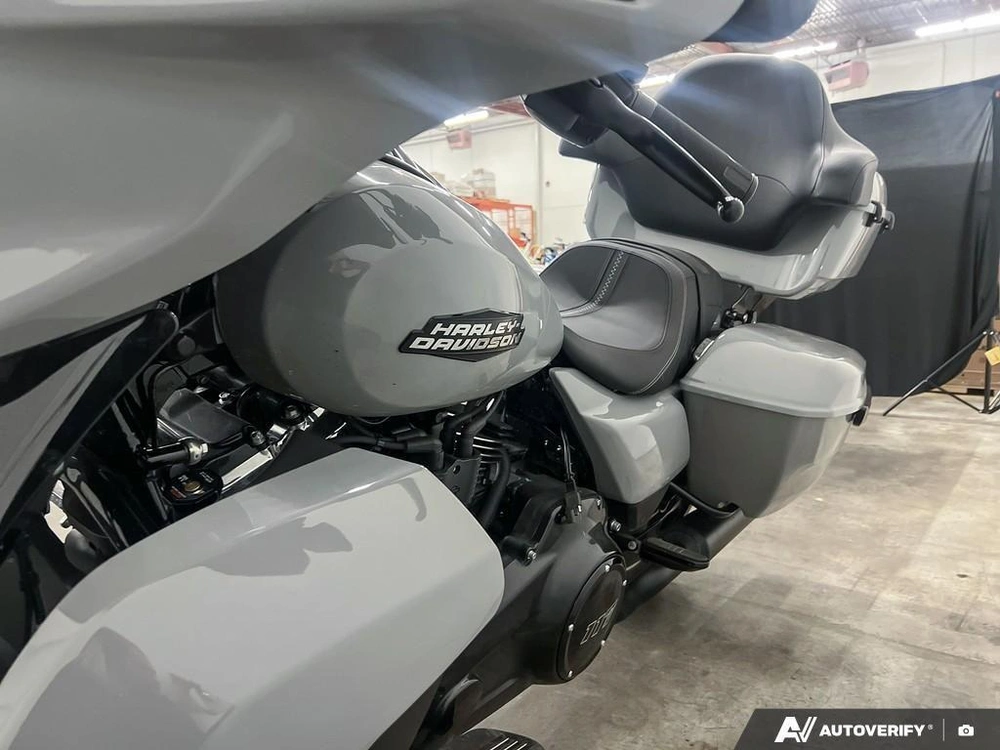 2025 Harley-davidson Flhx - Street Glide® alt