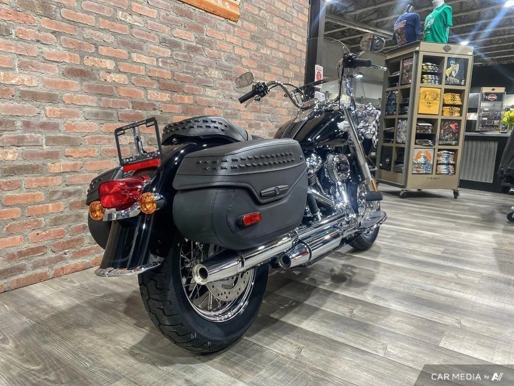 2023 Harley-davidson Flhcs - Heritage Classic alt