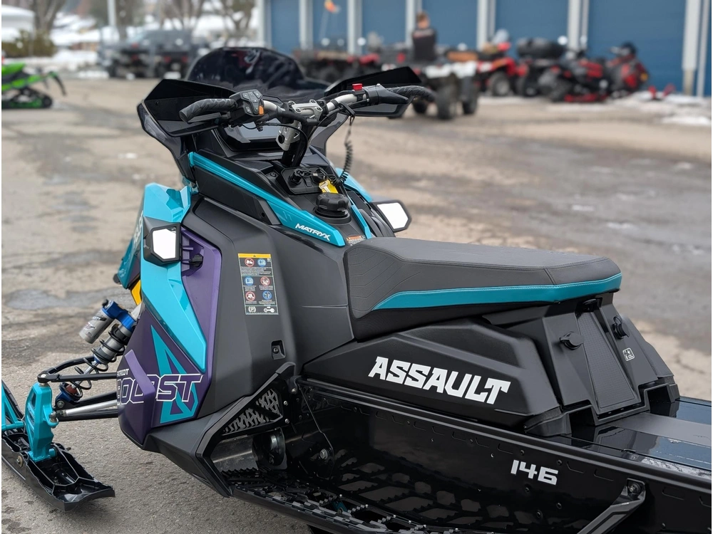 2024 Polaris Patriot Boost Switchback Assault 146 850cc Turbo | 🌍 Concurrents : Vr1 Boost / Mach Z / Summit X 🌍 | alt