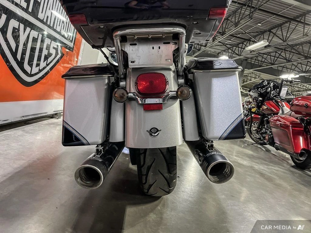 2009 Harley-davidson Flhtcuse Cvo Ultra Classic alt