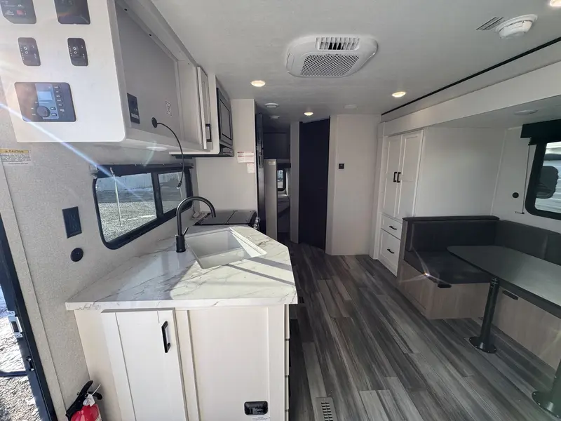 2026 Jayco JAY FLIGHT SLX 245BHS