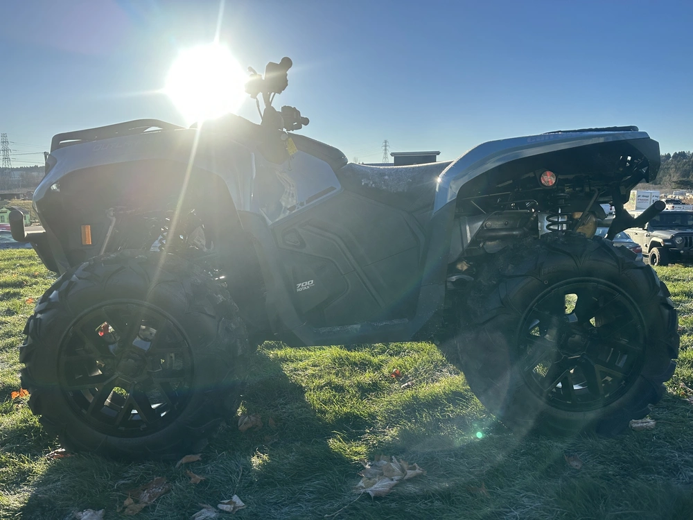 2026 Can-am Outlander Xt 700 alt