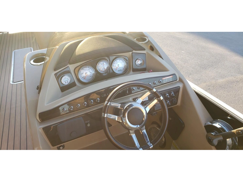 Harris Grand Mariner 250 2015 alt