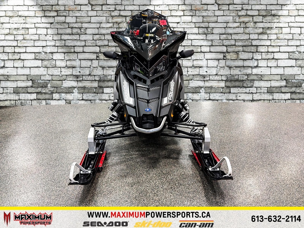 Polaris 800 Switchback Assault 144 R 2018 alt