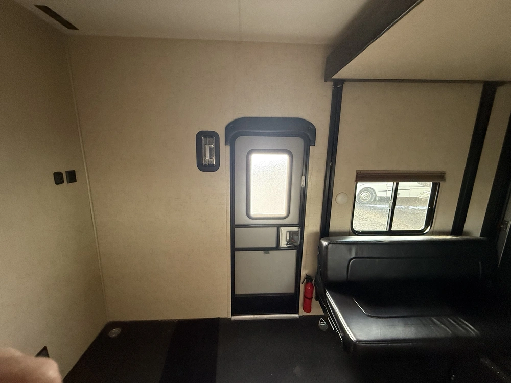 Kz-rv Sportster 331th12 2017 alt