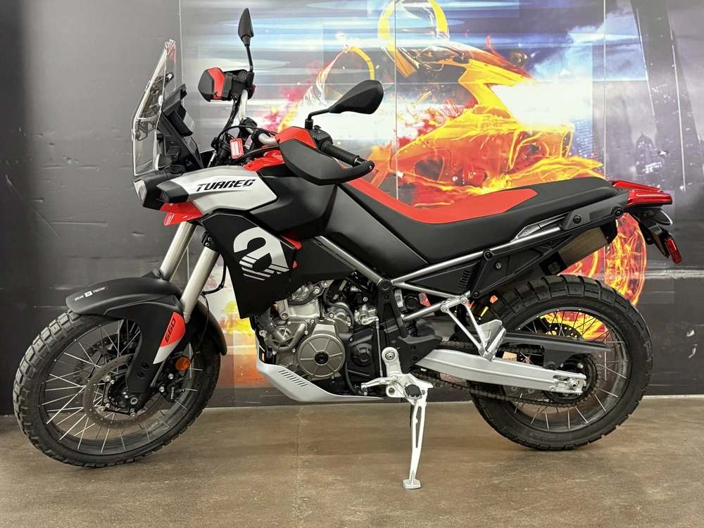 2023 Aprilia Tuareg 660 Demo alt