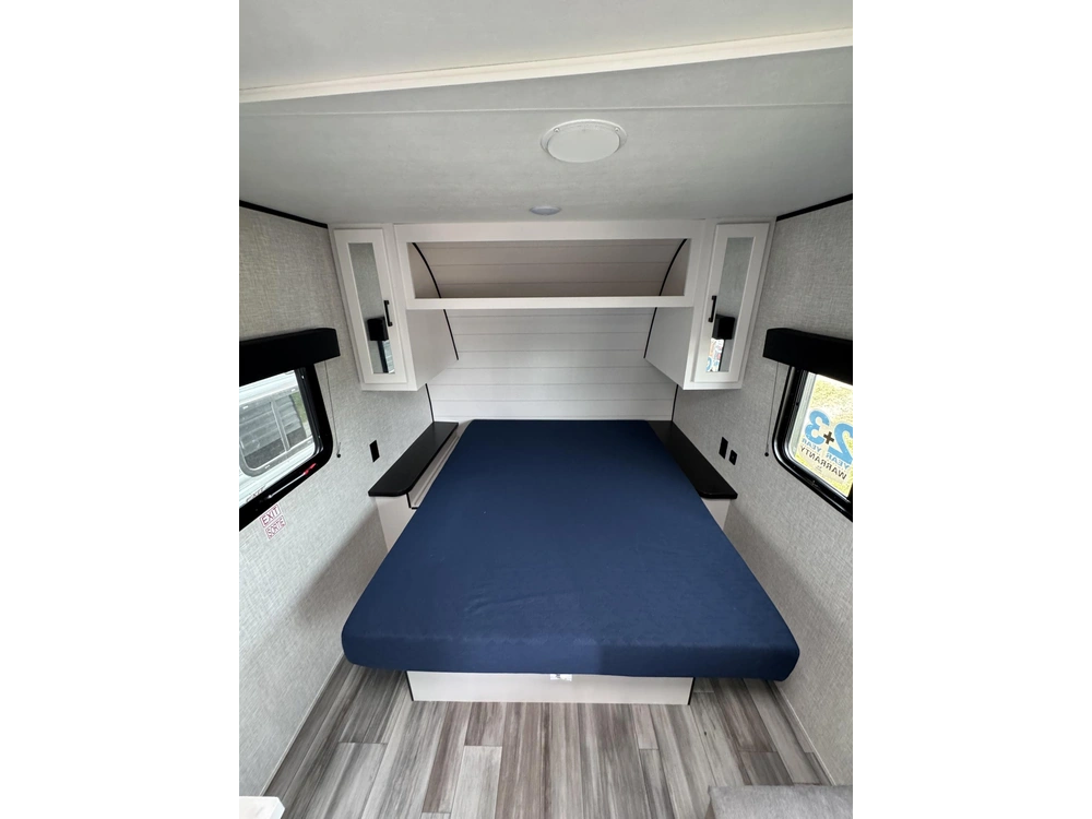 2024 Jayco White Hawk Ultra Lite 195rb alt