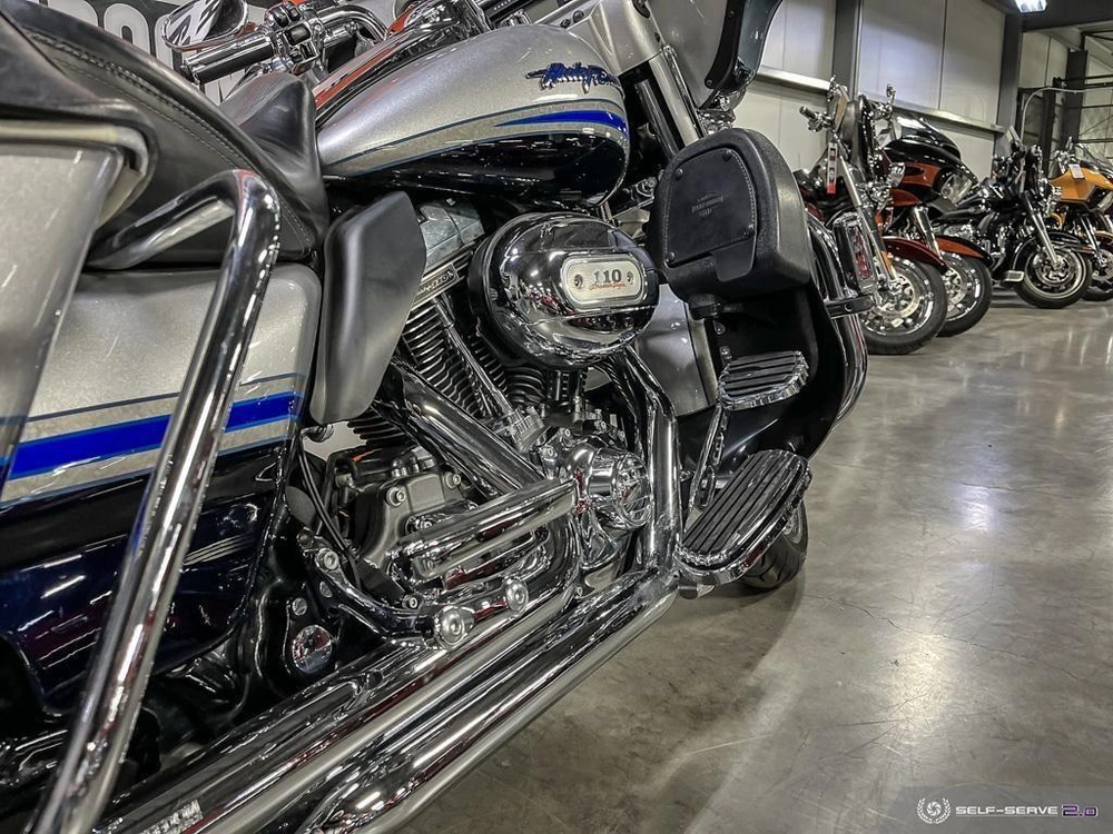 2009 Harley-davidson Flhtcuse Cvo Ultra Classic alt