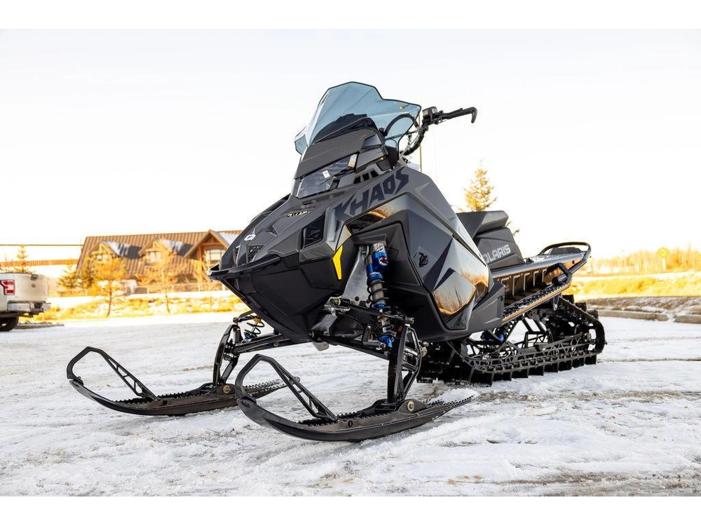 2024 Polaris 850 Rmk Khaos Slash 155 Gloss Black alt