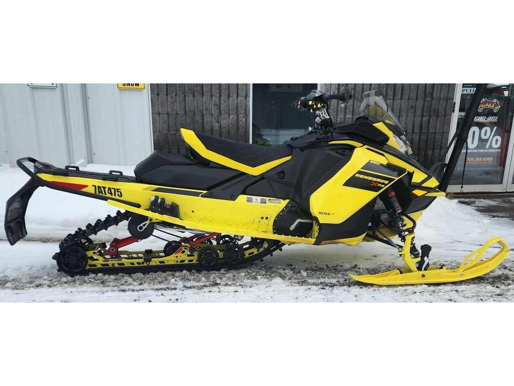 2021 Ski-doo Renegade X Rs alt