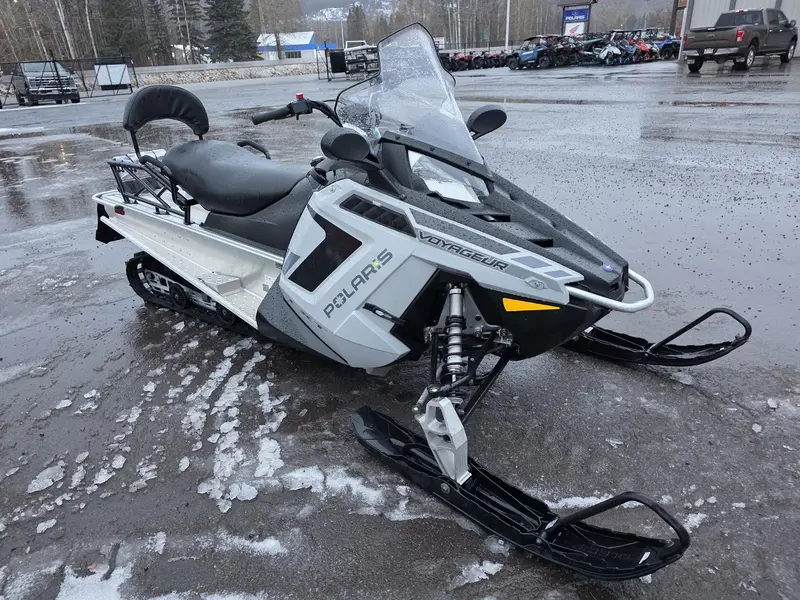 2026 Polaris 550 Voyageur LXT